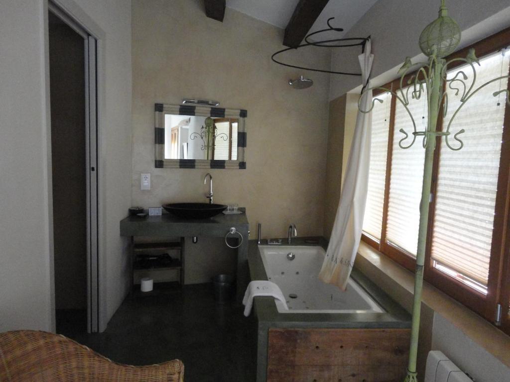 Hotel Rural Cal Torner Adults Only Guiamets ห้อง รูปภาพ